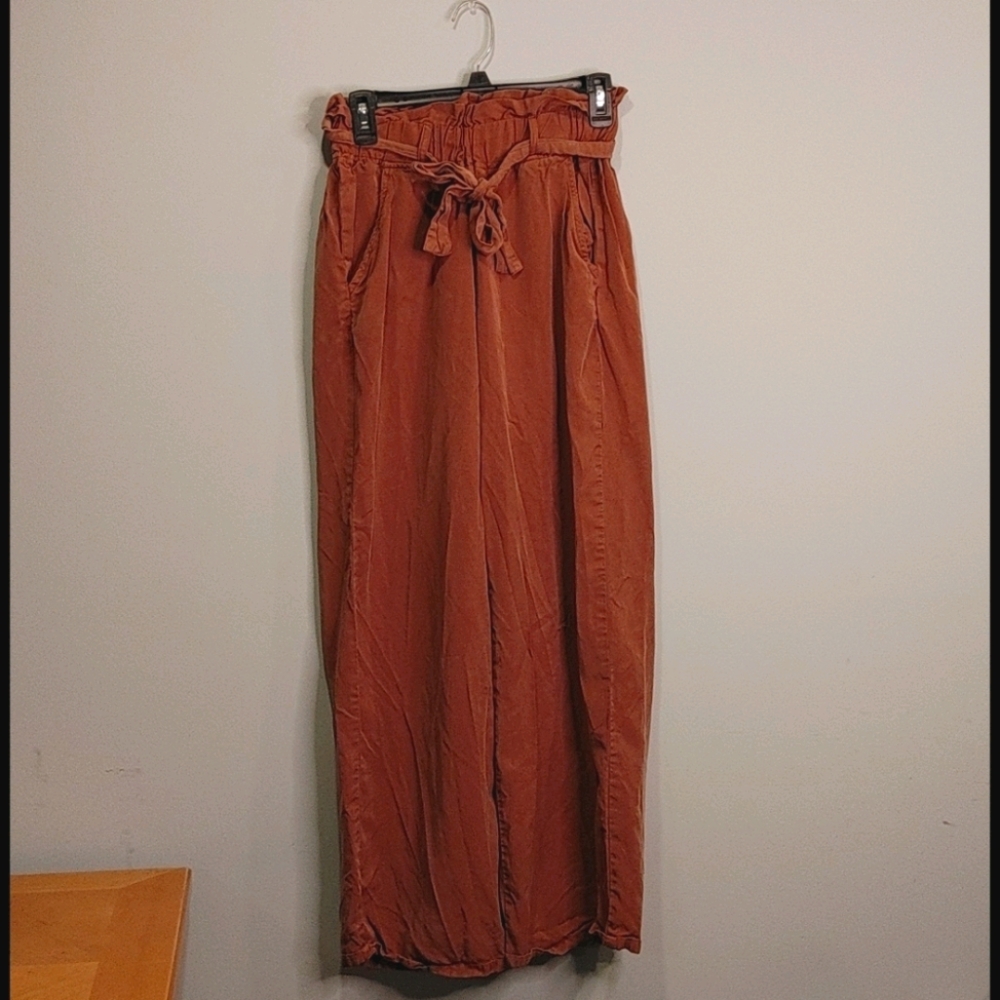 Thread and Supply Women's Wide Legged Pants